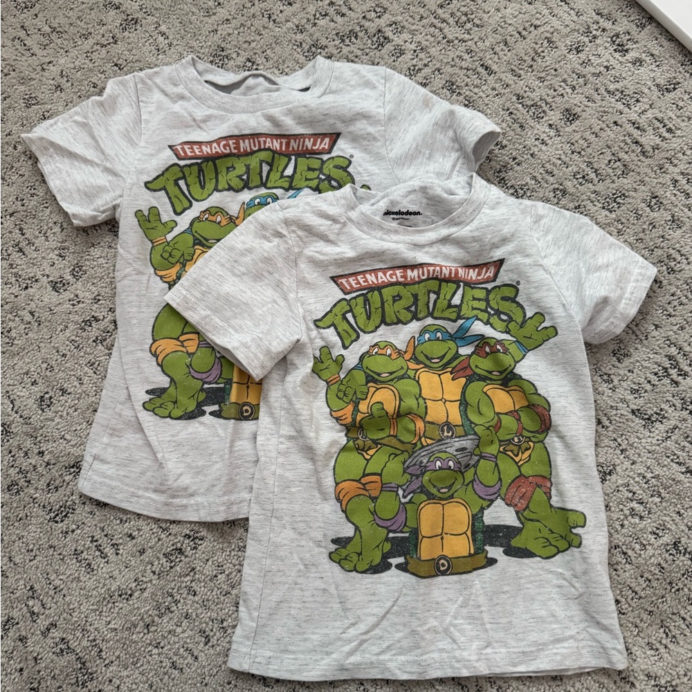 Nickelodeon Teenage Mutant Ninja Turtles Light Gray Kids T-Shirt